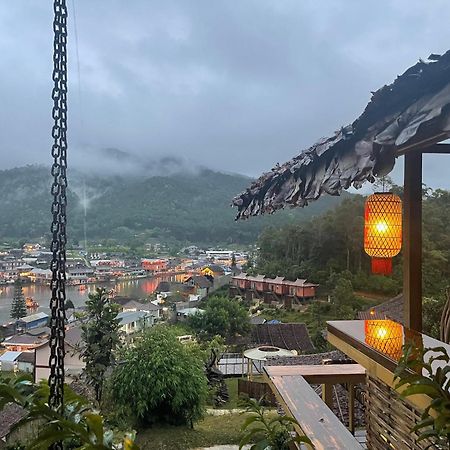 Hedreung Banrakthai Homestay And Camping Ban Rak Thai Exteriör bild